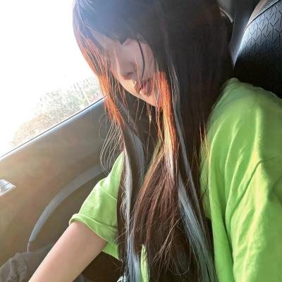 美女和液体人